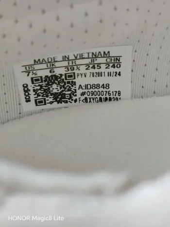 Used Adidas Ultraboost bike — image 7 of 11