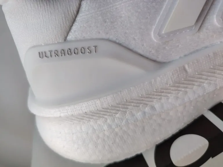 Used Adidas Ultraboost bike — image 8 of 11