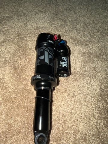 Used Fox FLOAT X 2POS-ADJ 2022 bike — image 2 of 2