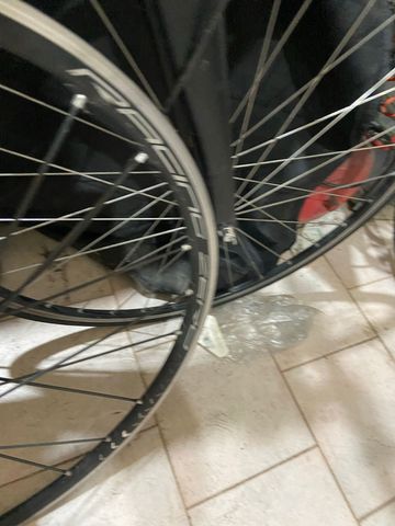 Tweedehands Fulcrum Racing Zero c17 bike — afbeelding 2 van 9