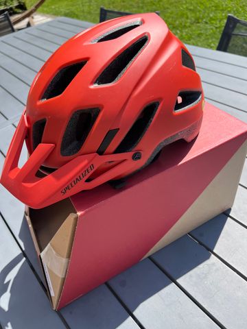 Used Specialized Ambush Comp Helmet bike — image 1 of 6