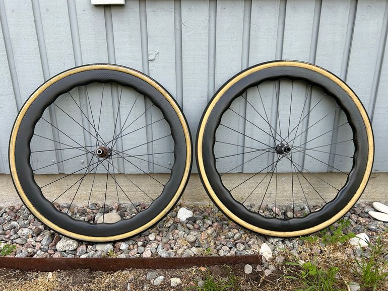 Używany Princeton Carbonworks 1173g Peak 4550 DISC Tactic TR01 Tubular 2021 bike — zdjęcie 1 z 6