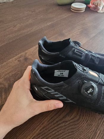 Używany Dmt KR3 Road Cycling Shoes 2020 bike — zdjęcie 3 z 3