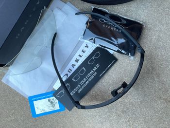 Used Oakley Sutro Lite Sweep Sunglasses bike — image 8 of 10