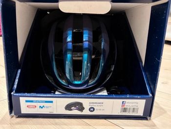 Używany ABUS Airbreaker Iridescent Helmet bike — zdjęcie 13 z 13