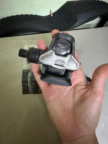 Używany Look Keo Blade Carbon Pedals 2025 bike — zdjęcie 5 z 6