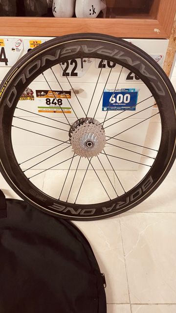 Used Campagnolo bora 50 bike — image 3 of 9