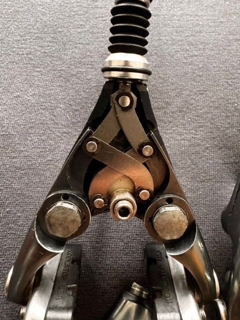 Used Campagnolo Croce d'aune C Record Delta Brakes Century Finish bike — image 3 of 12