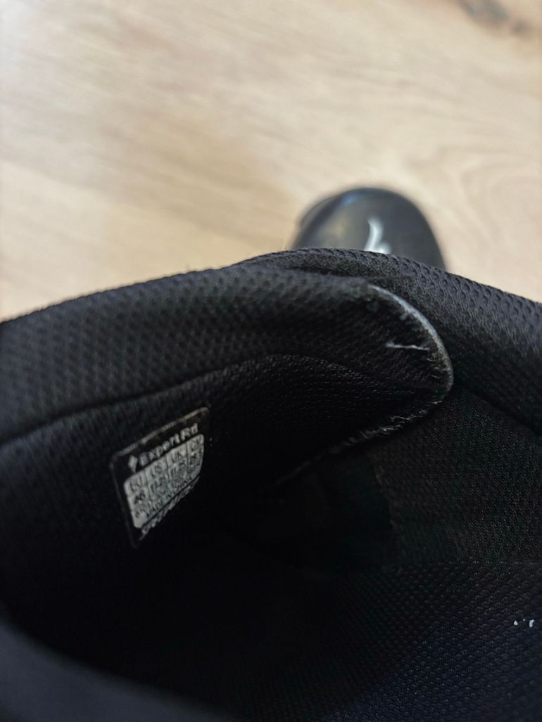 Used Specialized Black edition bike — image 4 of 6
