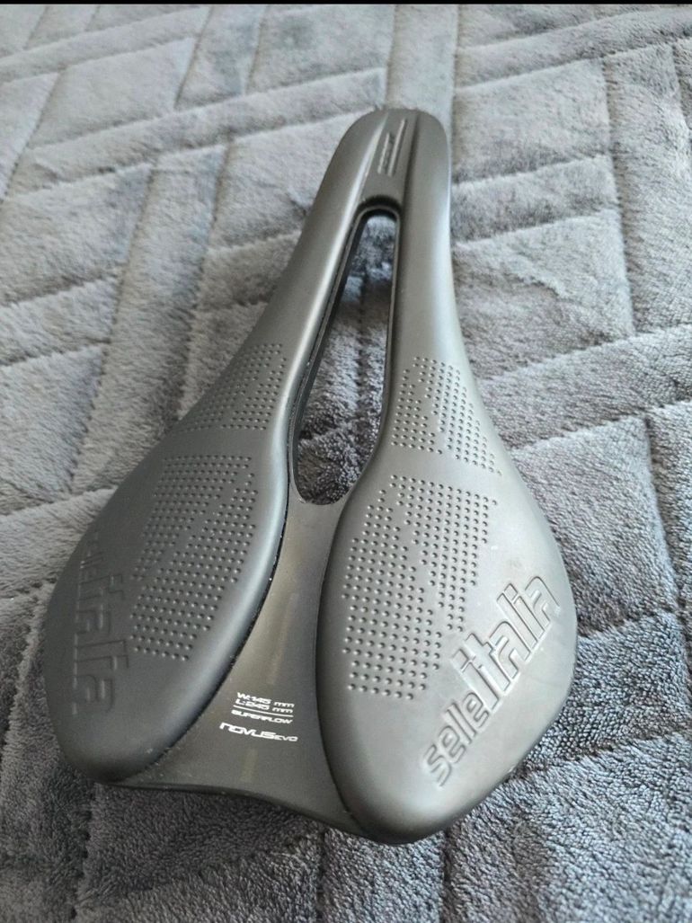 Used Selle Italia Novus Boost Evo Saddle 2025 bike — image 3 of 3