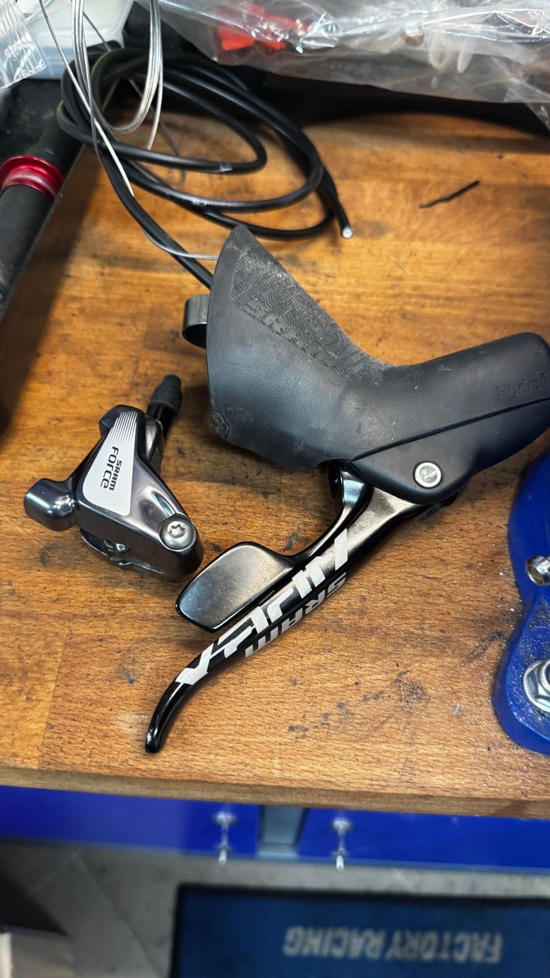 Używany Sram Apex / Force bike — zdjęcie 2 z 2