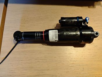 Tweedehands RockShox Super Deluxe Select ammo 230x62.5mm bike