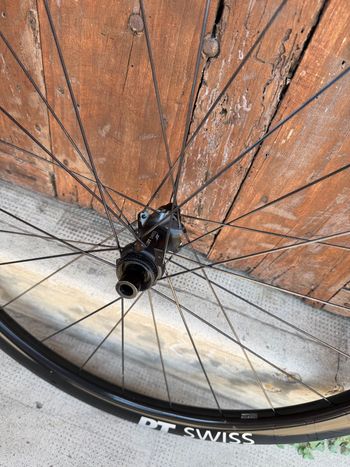Używany Dt Swiss GRC 1400 dicut 2022 bike — zdjęcie 14 z 19