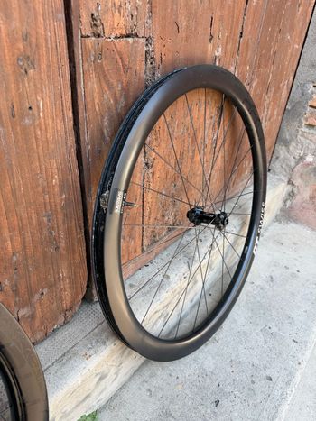 Używany Dt Swiss GRC 1400 dicut 2022 bike — zdjęcie 17 z 19