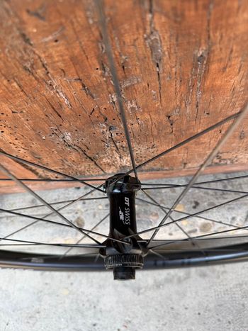Używany Dt Swiss GRC 1400 dicut 2022 bike — zdjęcie 7 z 19