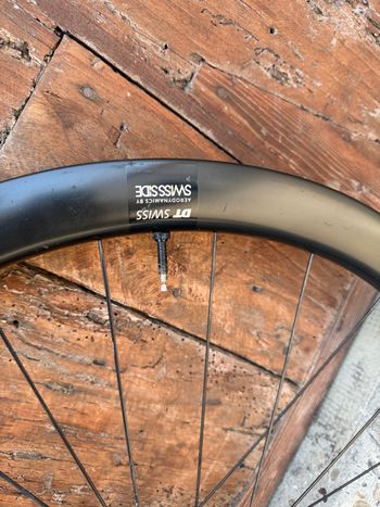 Używany Dt Swiss GRC 1400 dicut 2022 bike — zdjęcie 8 z 19