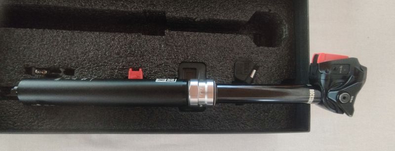 Used RockShox Wireless Reverb Dropper Post 2022 bike — image 6 of 8