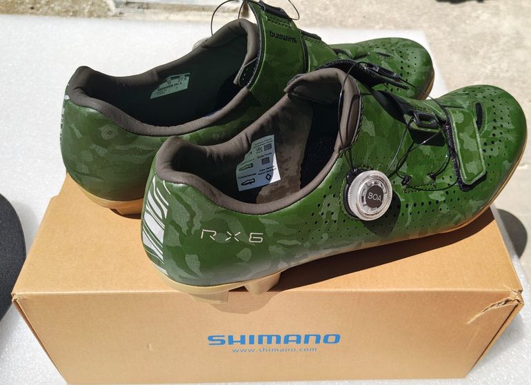 Used Shimano SH-RX600 Gravel bike — image 6 of 19