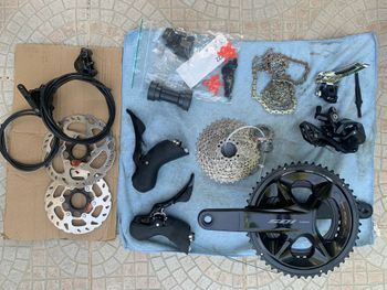 Używany Shimano 105 Mécanique Groupset 2024 bike