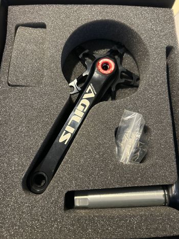 Używany Rotor Agilis Road Crank bike