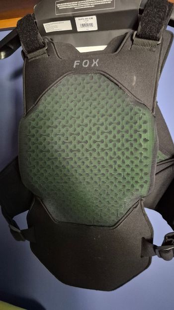 Used Fox Racing Airframe Chest Guard 2025 bike — image 4 of 5