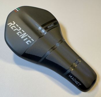 Used Selle Repente Magnet Triathlon 140mm 135 grammi 2026 bike