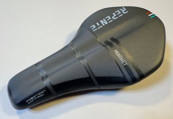 Selle Repente Magnet Triathlon 140mm 135 grammi 2026 bike d'occasion — image 2 sur 11