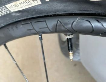 Używany Bontrager Kovee RSL Wheels 2024 bike — zdjęcie 2 z 8