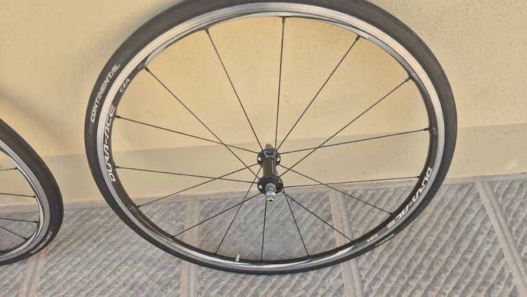Używany Shimano Dura-Ace C24 Wheelset 2017 bike — zdjęcie 5 z 7