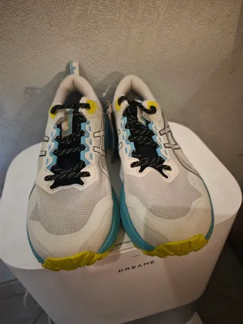 Asics Running Shoes bike d'occasion — image 3 sur 4
