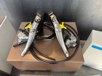 Used Shimano GRX Limited Edition Silver Groupset 2019 bike — image 3 of 14