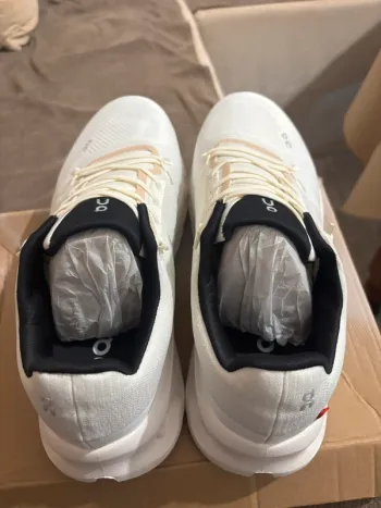 Used On Running shoes bike — image 4 of 4