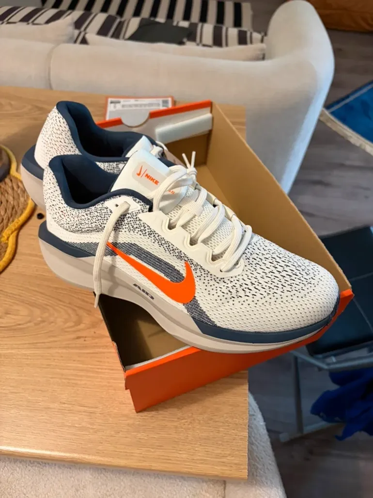 Nike Air Winflo 11 bike d'occasion — image 3 sur 6