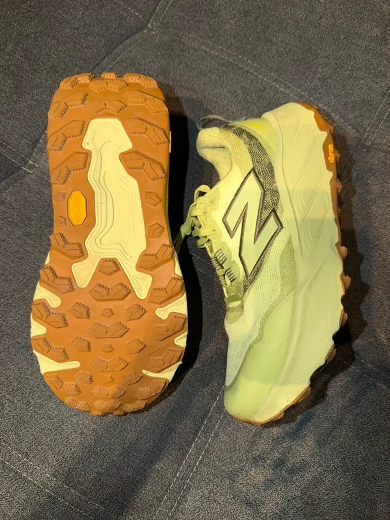 Used New Balance Fresh Foam X Hierro v9 bike — image 5 of 7