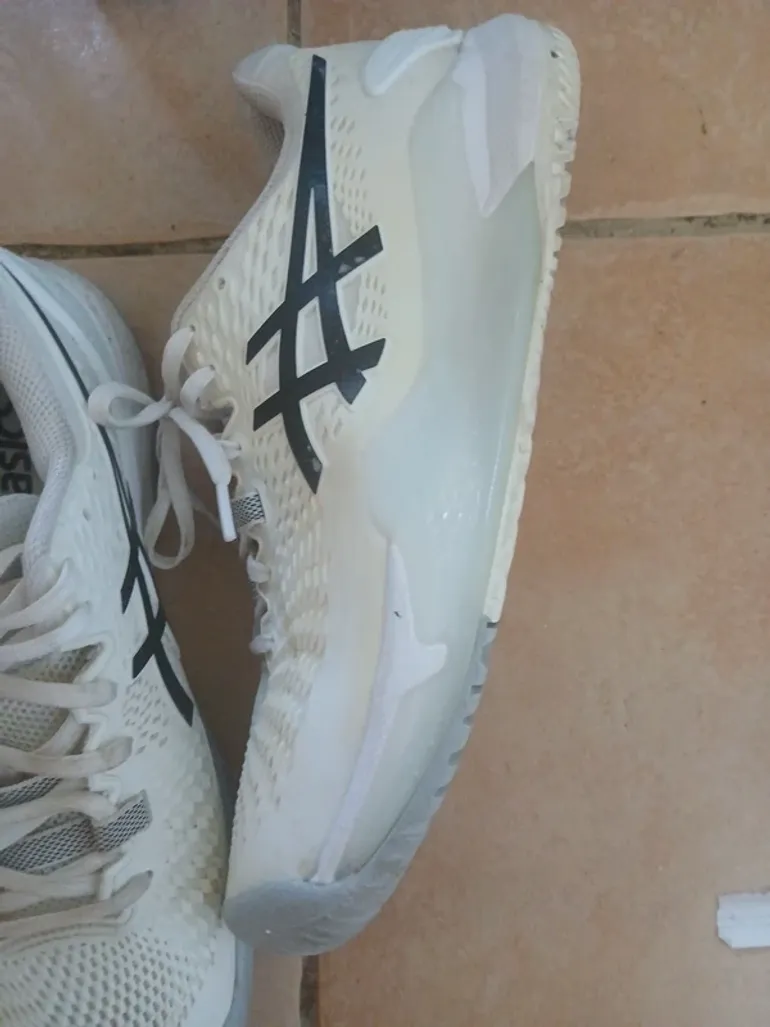 Used Asics Gel bike — image 4 of 8