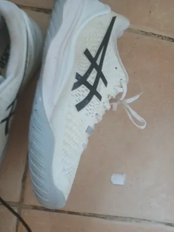 Used Asics Gel bike — image 3 of 8