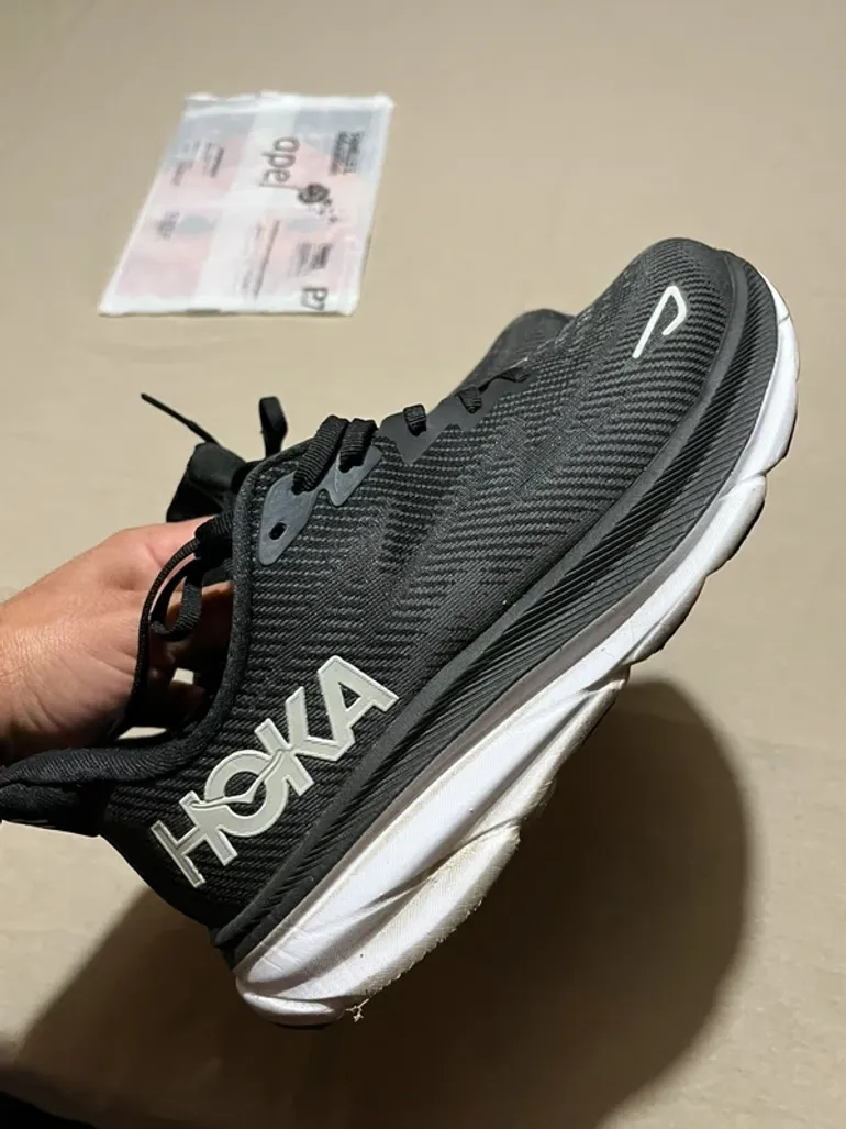 Used Hoka Clifton 9 bike — image 3 of 7