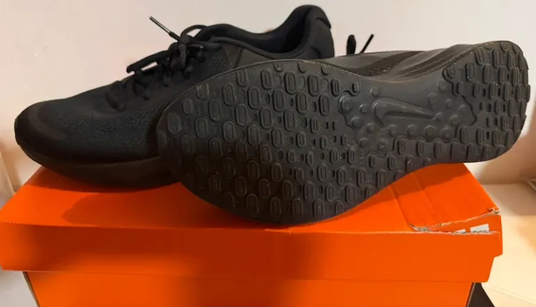 Gebrauchtes Nike Revolution 7 bike — Bild 2 von 4