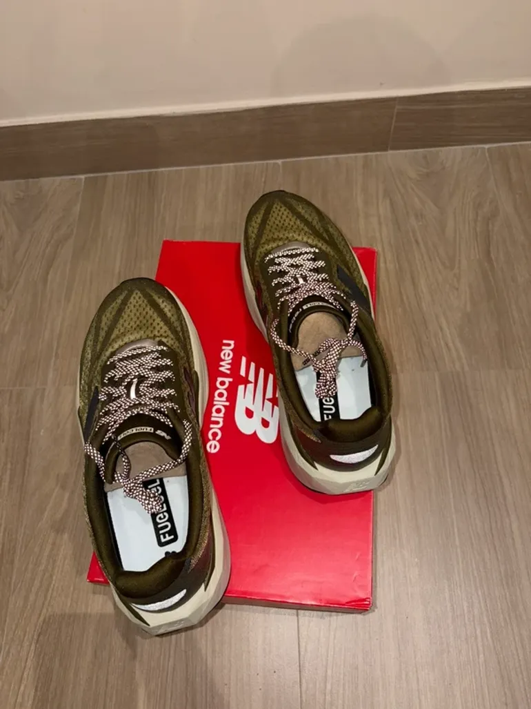 New Balance FuelCell bike de segunda mano — imagen 5 de 9