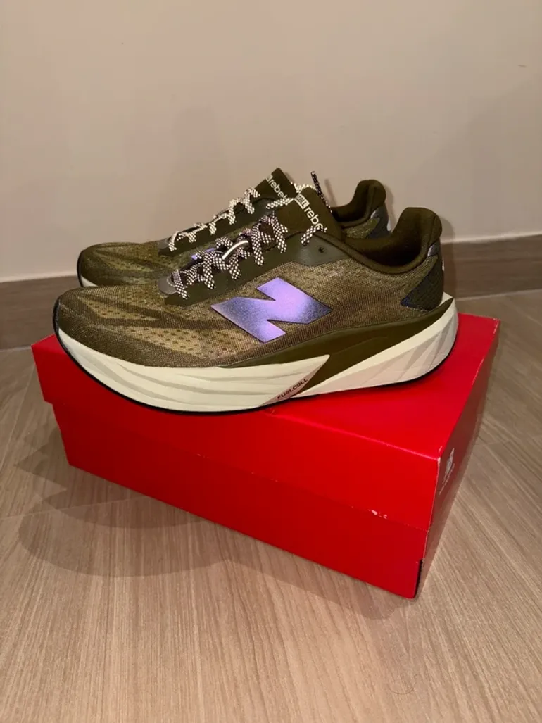 New Balance FuelCell bike de segunda mano — imagen 4 de 9