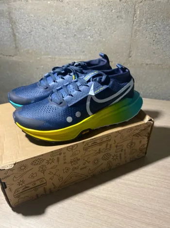 Gebrauchtes Nike zoomx zegama trail 2 bike — Bild 6 von 11