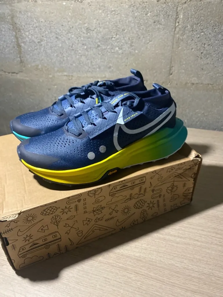 Gebrauchtes Nike zoomx zegama trail 2 bike — Bild 6 von 11