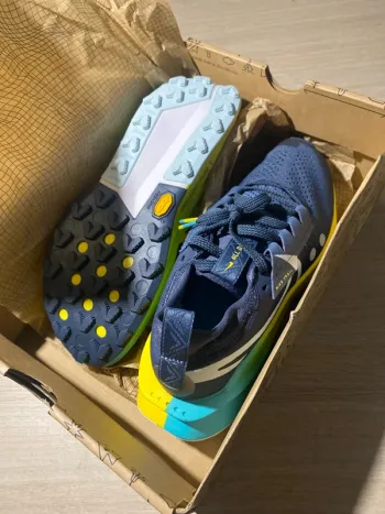 Gebrauchtes Nike zoomx zegama trail 2 bike
