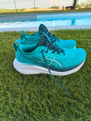 Gebrauchtes Asics Gel Nimbus 27 bike