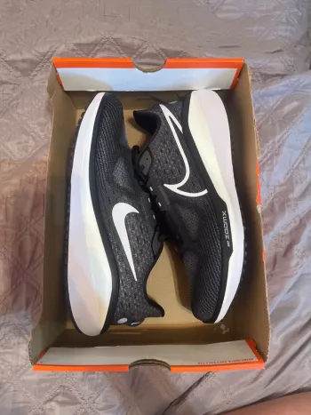 Gebrauchtes Nike Vomero 17 bike