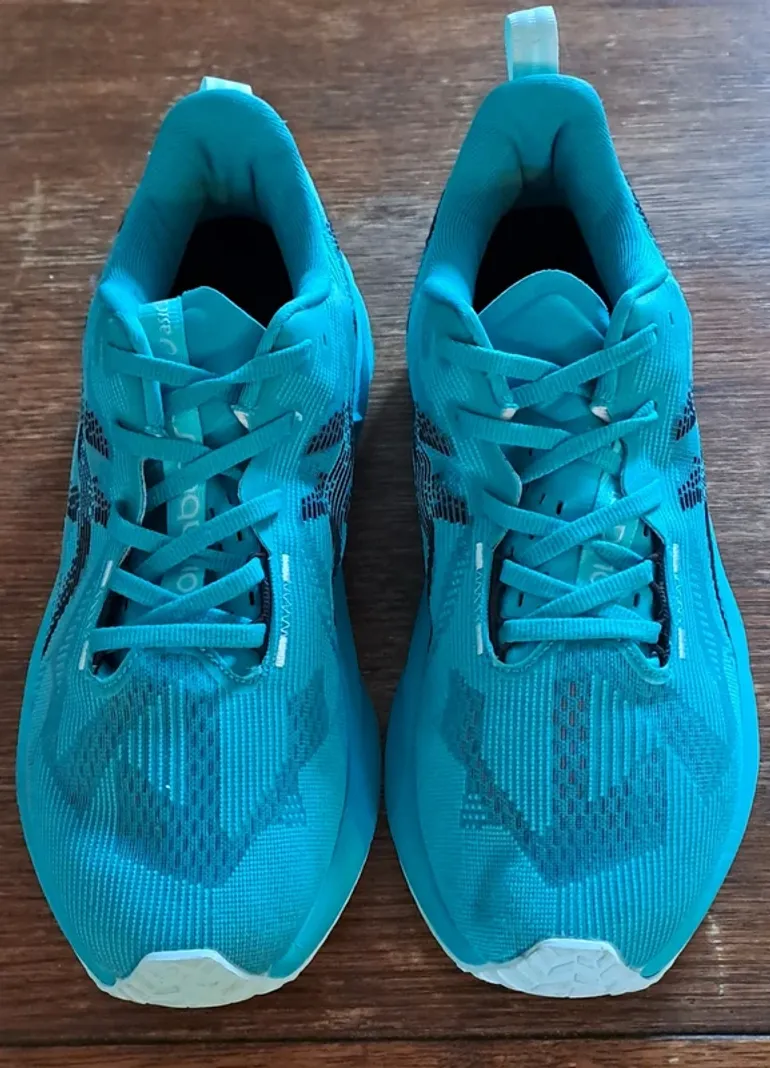 Gebrauchtes Asics Novablast 5 bike — Bild 1 von 5