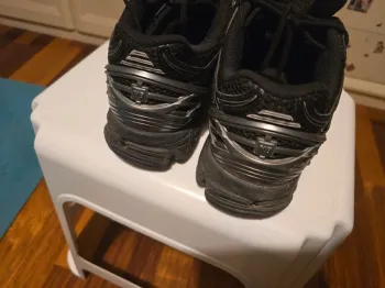 Gebrauchtes New Balance Running Shoes bike — Bild 3 von 8