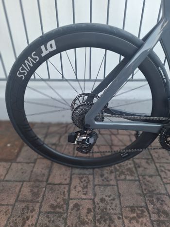 Używany Dt Swiss Carbon Wheels bike — zdjęcie 5 z 5