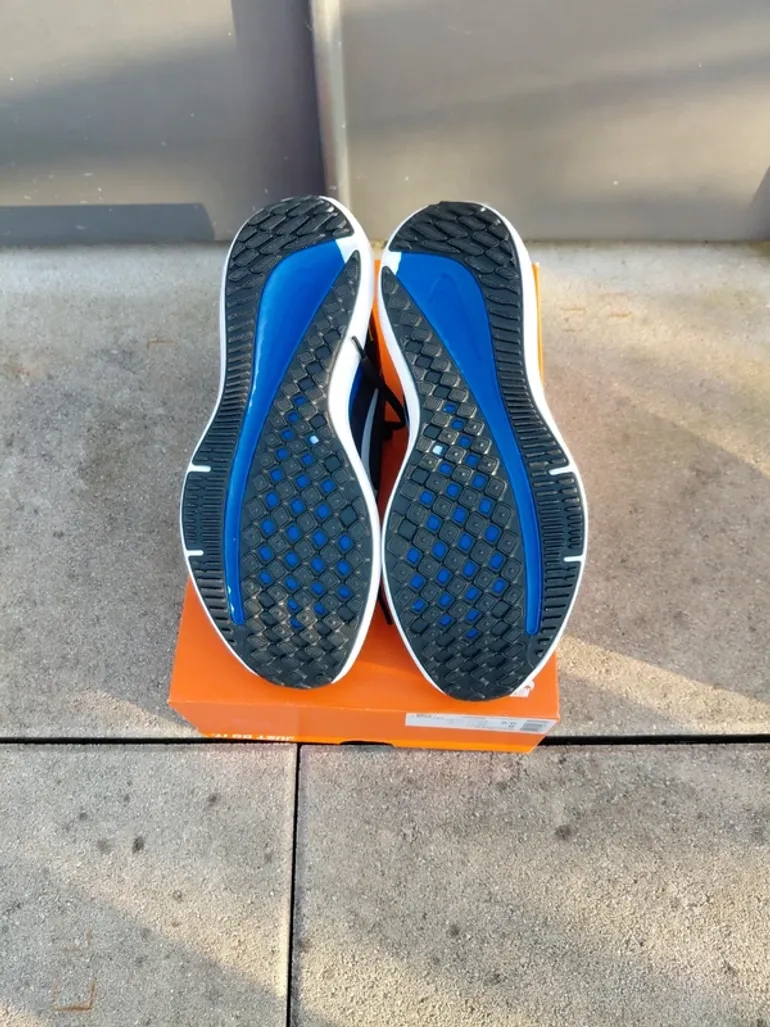 Gebrauchtes Nike Air Winflo bike — Bild 4 von 4