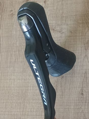 Used Shimano Ultegra ST-R8020 2x11v Hydraulic bike